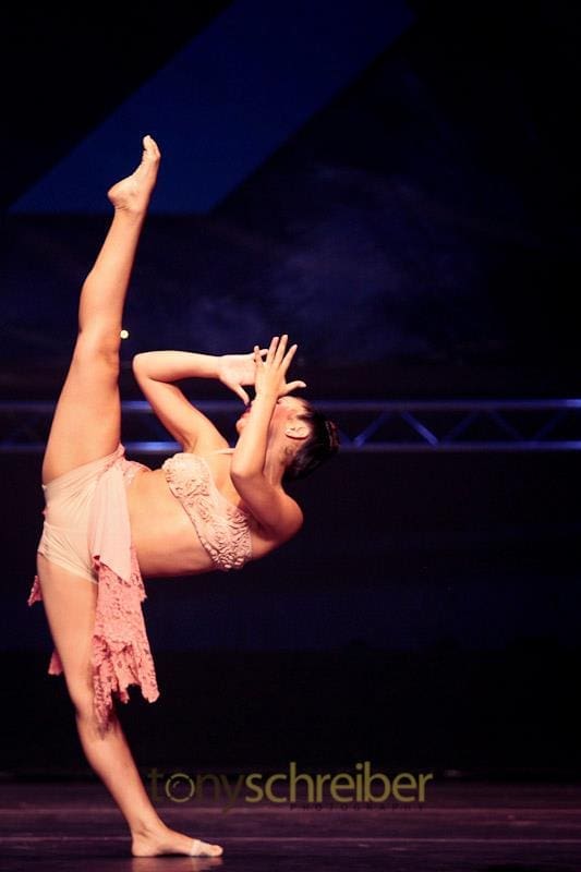 Amanda Tae / Bridging the Gap between Amateurs and Professionals