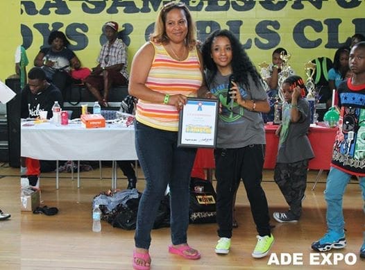 Muriel out of Alabama receiving an award.