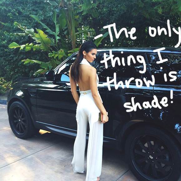 kendall-jenner-threatening-to-sue-waitress__oPt